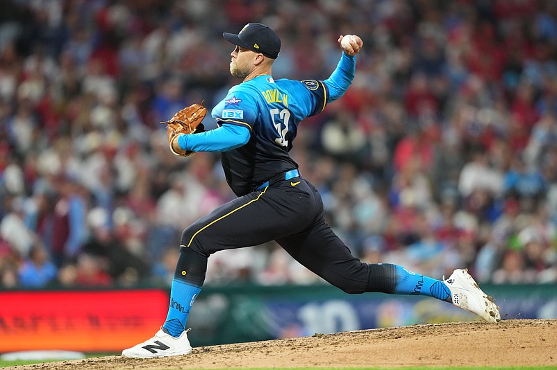 Apr 10, 2026; Philadelphia, Pennsylvania, USA; Philadelphia Phillies relief pitcher Jonathan Bowlan (52) throws a pitch against the Arizona Diamondbacks in the sixth inning at Citizens Bank Park. Mandatory Credit: Kyle Ross-Imagn Images