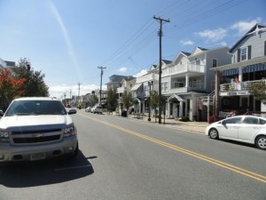 The 1000 block of Asbury Avenue in Ocean City, NJ, is part  of Ocean City's Central Business (CB) zone.