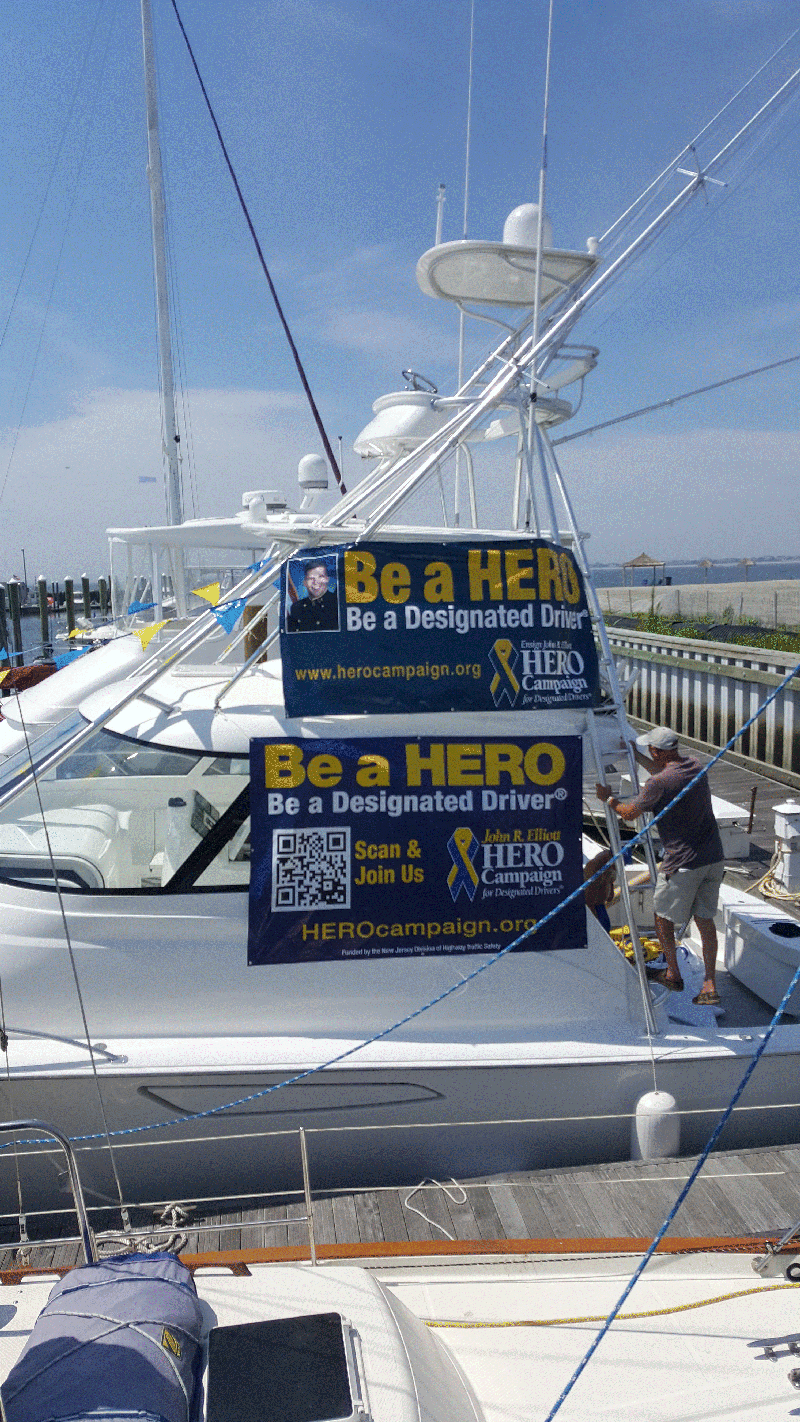 The HERO Campaign Boat Readies itself for Night in Venice 