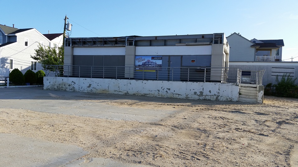 The old Exxon station, on the opposite side of Ninth Street from the Getty site, is another possible target for condemnation.