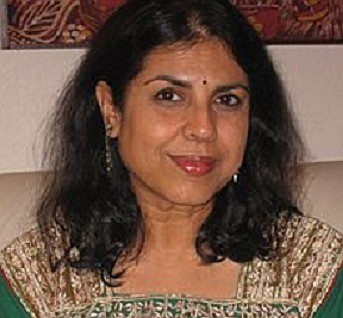 Chitra Banerjee Divakaruni Photo Credit: Wikipedi