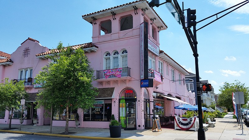 The distinctive, pink restaurant occupies the corner of Ninth Street and Central Avenue.