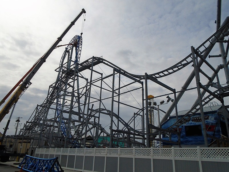 The Gale Force takes riders up 125 feet and then they plummet at a 90 degree angle.