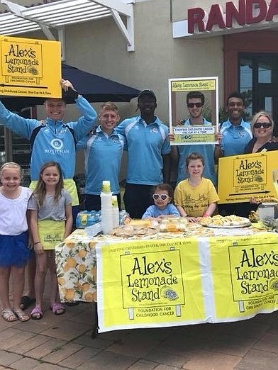 People from Randazzo's Family Restaurant got together for their lemonade stand in honor of Hailey Parker. (Courtesy of Dana Linthicum)