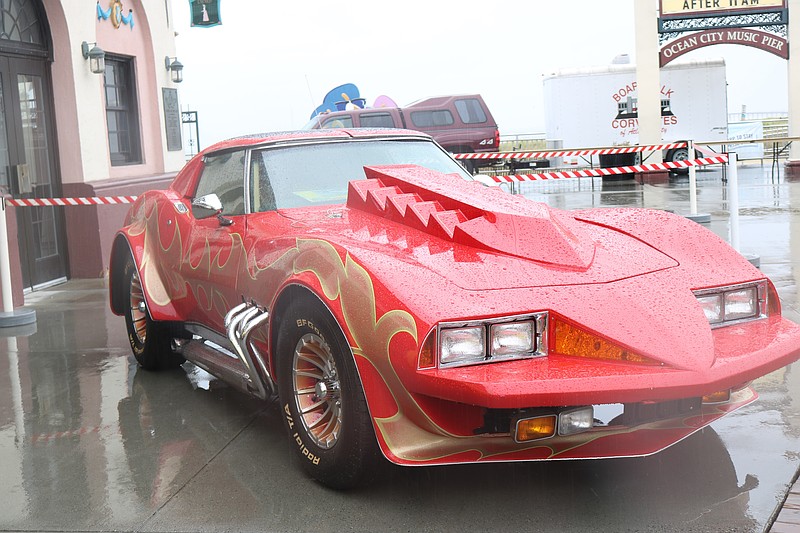 This is a 1970 Corvette.