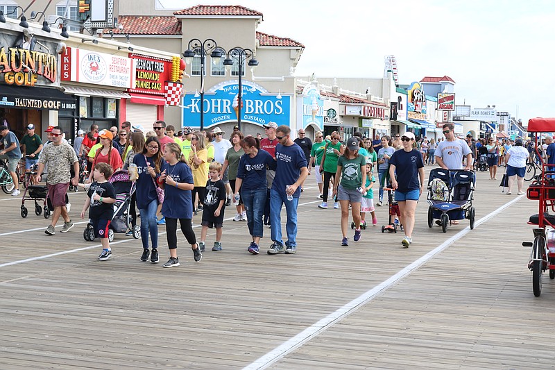 Hundreds of people join for the Walk for the Wounded in 2018.