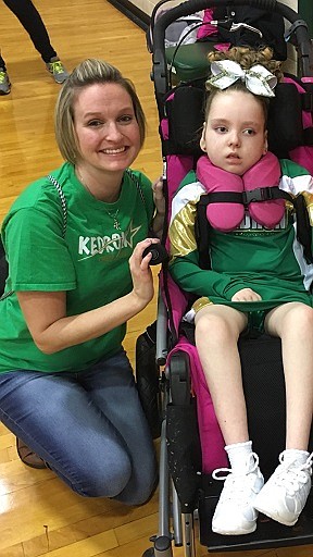 Cindy Williamson (left) and daughter Kendall, diagnosed with a rare life-threatening disease. (Photos courtesy of the Williamson family)