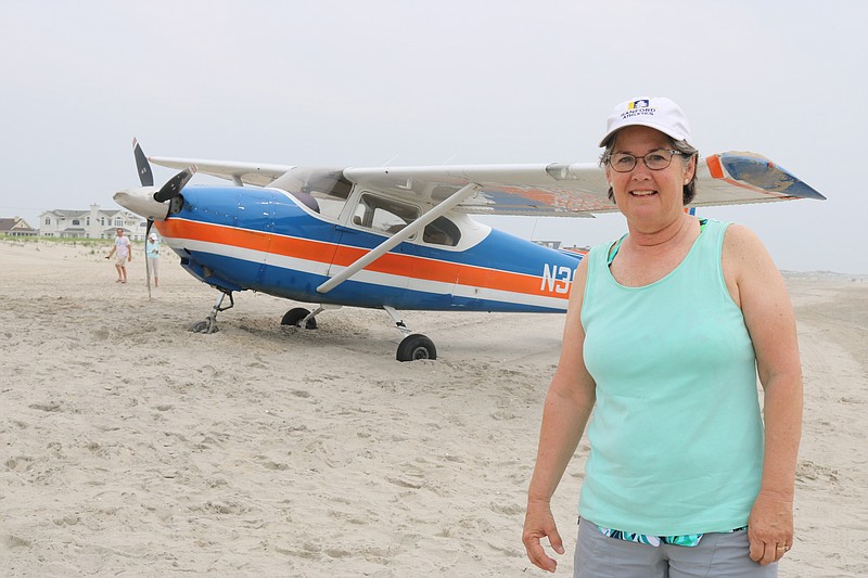 Beachgoer Joan Samonisky, a visitor from Newark, Del., videoed the landing on her cellphone. 