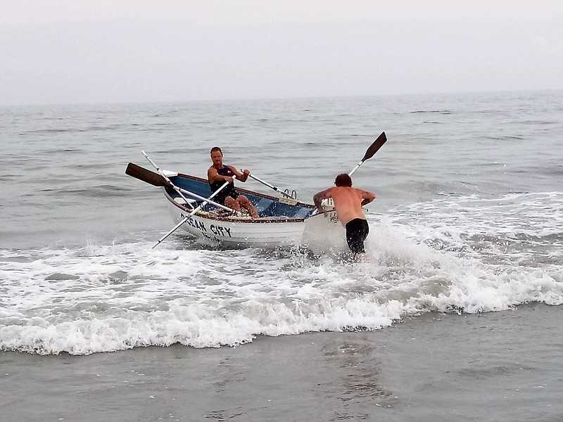 Ocean City’s doubles crew of Matt Garbutt and Paul Boardman hit the surf. (Photo courtesy of Dale Braun)