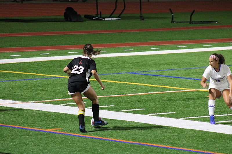 Red Raider senior Carly Reighard positions herself for a pass.