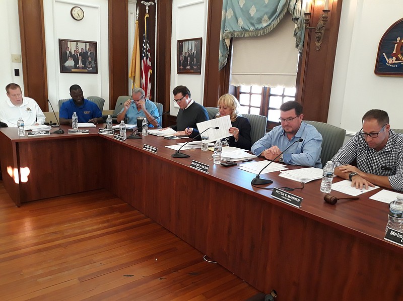 City Council approves a series of contracts and ordinances for major capital improvements throughout town.