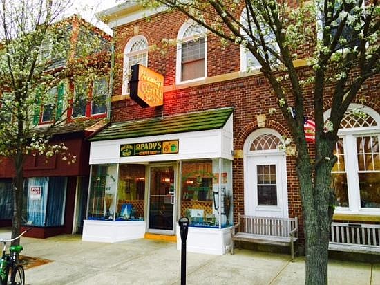 Ready's Coffee Shop &amp; Restaurant at 415 E. Eighth Street. (Courtesy of tripadvisor.com)