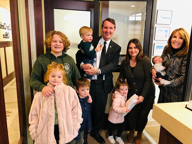 Mayor Jay Gillian is joined by City Clerk Melissa Rasner, center, his wife, Michele, and his grandchildren while filing his nominating petitions. (Photo courtesy of Commitee to Re-Elect Jay A. Gillian Mayor