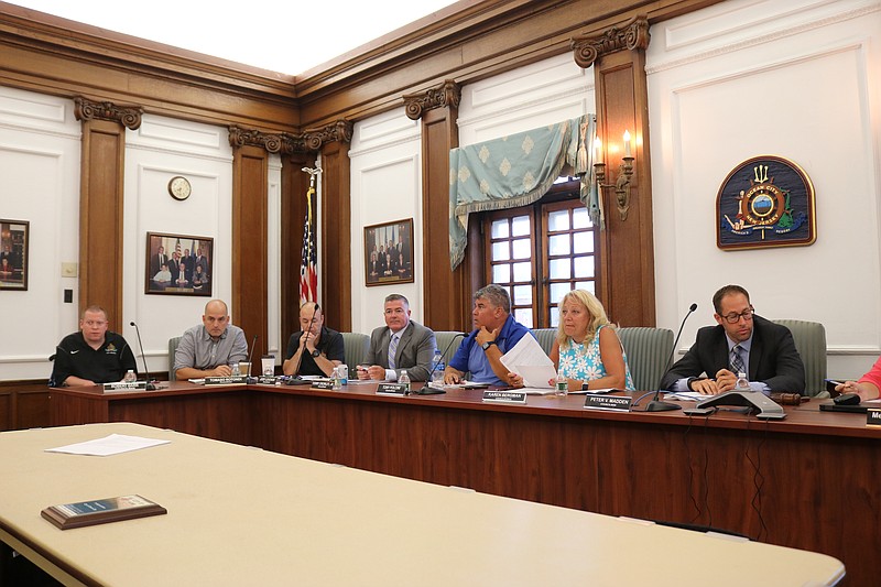 City Council unanimously introduces the bond ordinance but splits on two consulting contracts for dredging services.