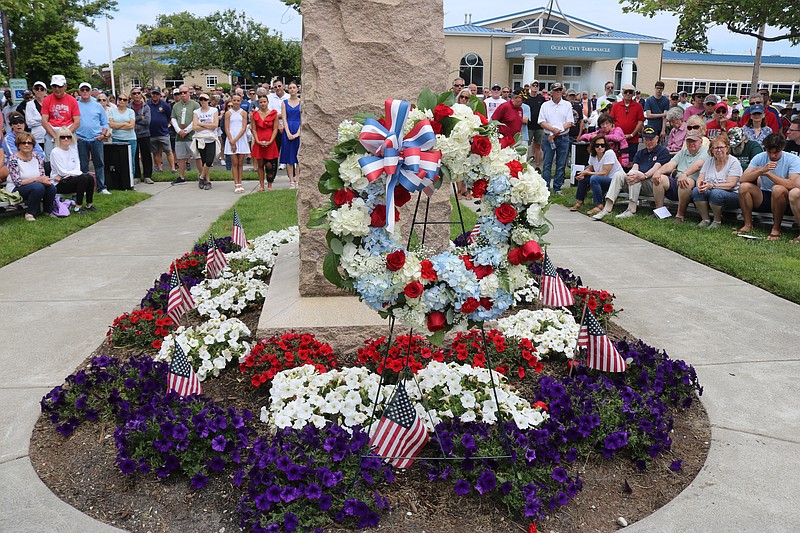 The wreath of honor.