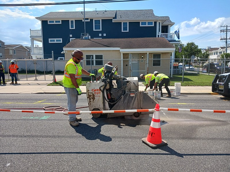 Work begins in the afternoon, nearly four hours after the 8 a.m. protest begins.