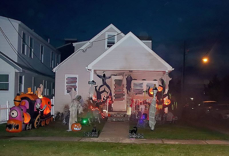 Homeowners and businesses can participate in the decorating contest for Halloween. (Photo courtesy of Ocean City)