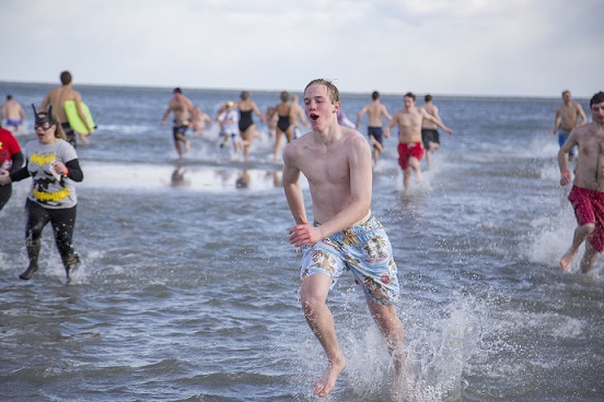 polar-bear-plunge1-4