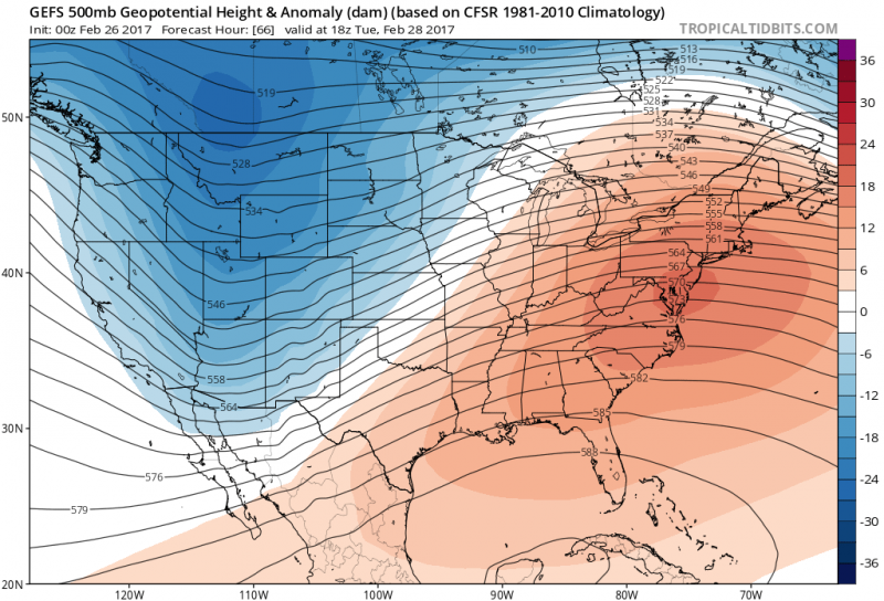 gfs-ens_z500a_us_12