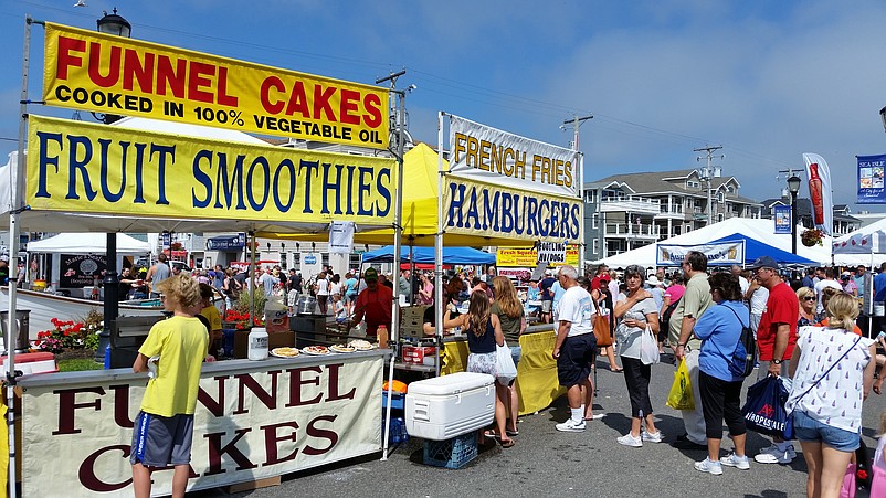 Hungry crowds lined up at some of the food vendors at the festival.