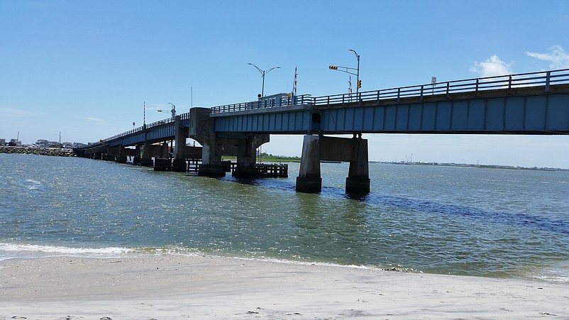 The Townsends Inlet Bridge connects Sea Isle City with Avalon.