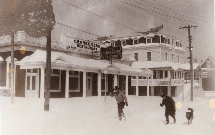 Cronecker's was a popular hotel and eatery.