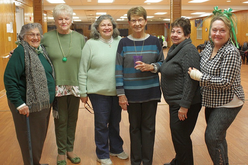 Each year, the Sea Isle City Garden Club hosts a “Green Auction,” Shown (from left) Jenny Hadfield, Claudia Goodwin, Donna Hadfield, HMarie Chad and Annette Lombardo and Kathy Wilson.