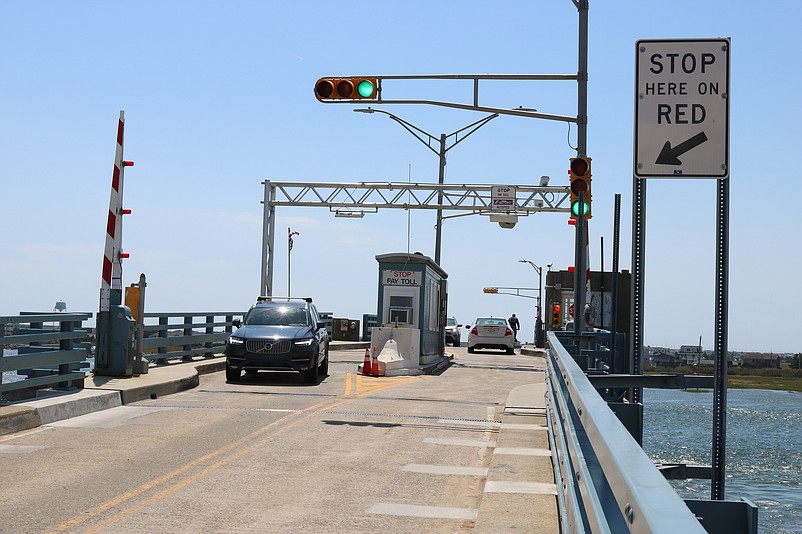 Cash tolls are being collected again on the Townsends Inlet Bridge after they were temporarily suspended to help slow the spread of COVID-19.