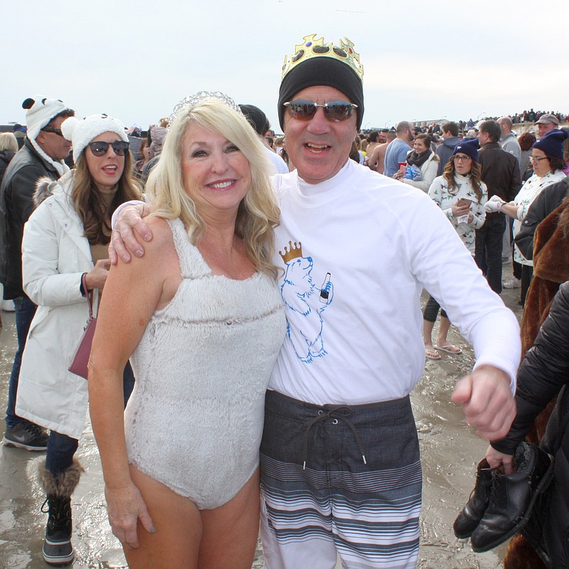 2016 Polar Bear Queen Kathleen Albright got together with former queens and kings for a fundraiser to benefit autism. (Photo courtesy Sea Isle City) 