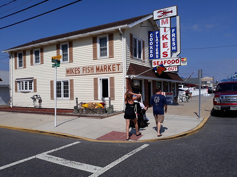 Mike's Seafood on Park Road is preparing for a big holiday weekend.