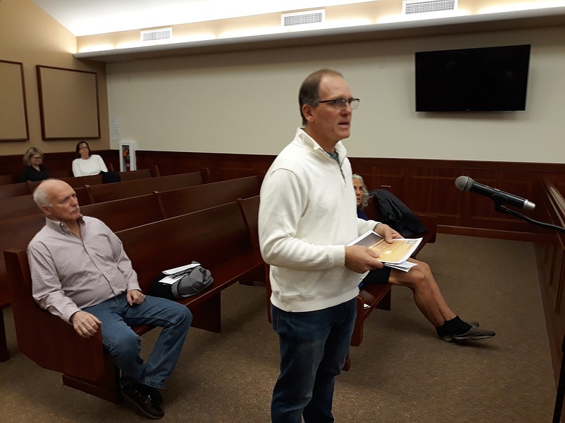 Sea Isle resident Kevin Mertz speaks to City Council about the litter problem.