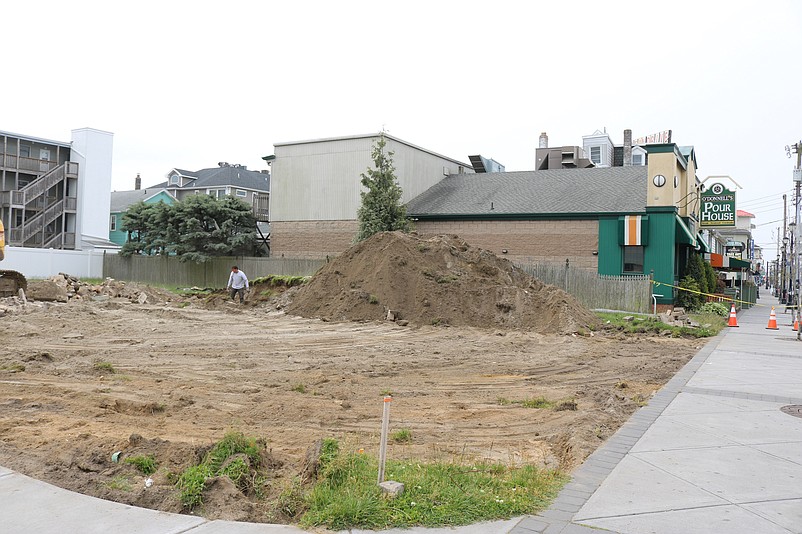 Vacant land at 39th Street and Landis Avenue will provide the space for outdoor dining for O'Donnell's Pour House.