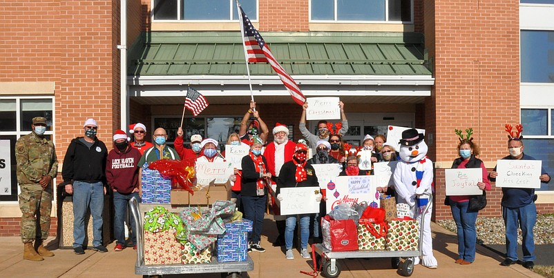 Members of the VFW Auxiliary arrive at the Veterans Home in Vineland to deliver the greeting cards and gifts in 2020.