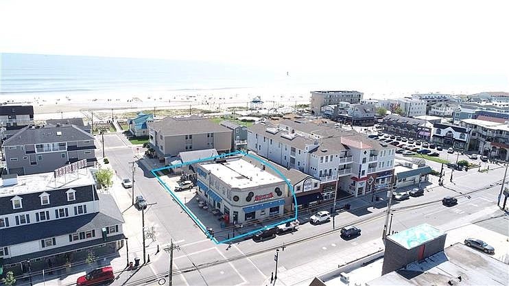 An aerial shot outlines the location of Shoobies in the heart of downtown Sea Isle. (Courtesy of RE/MAX Preferred)