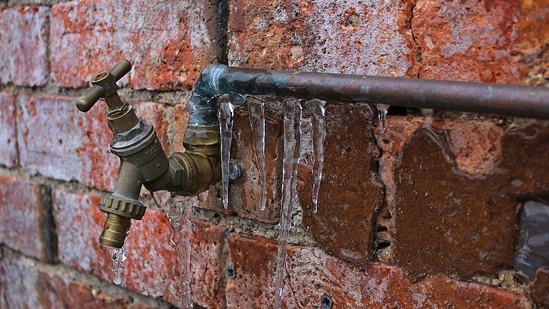 As the temperatures drop, pipes may freeze and break. (Photo courtesy of Environment America)