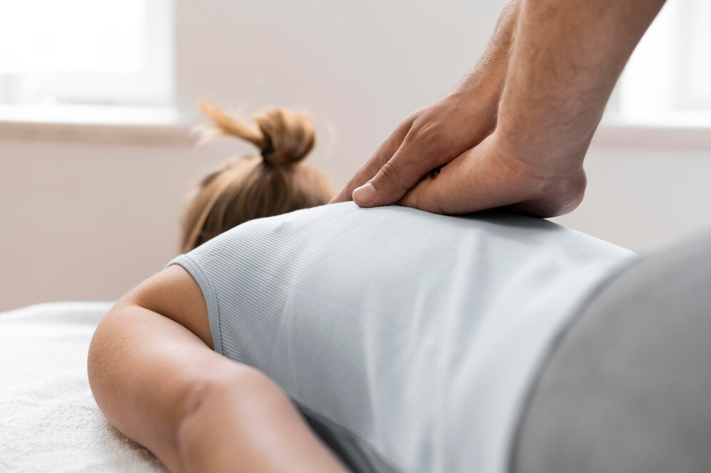 Why Business Travelers Swear by Post-Flight Massages Why Business Travelers Swear by Post-Flight Massages