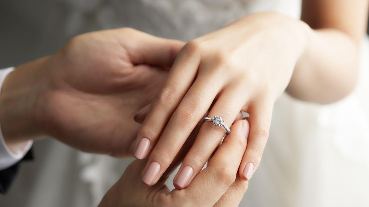 Everything You Need to Know Before Buying a Wedding Ring: Ultimate Guide