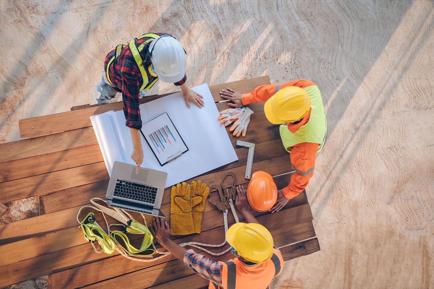 Antonio Madureira of AV Builder Corp Discusses Mid-Rise to High-Rise: How AV Builder Corp Navigates the Unique Challenges in the Vertical Living Spaces