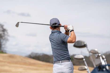 How to Practice and Perfect Your Golf Swing 