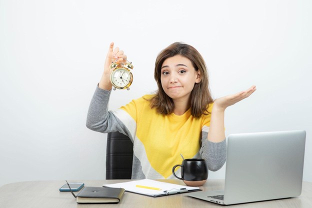 Michael Niemczyk and Associates on “The Tax Timing Gap”: Why When You Recognize Income Matters More Than How Much You Earn