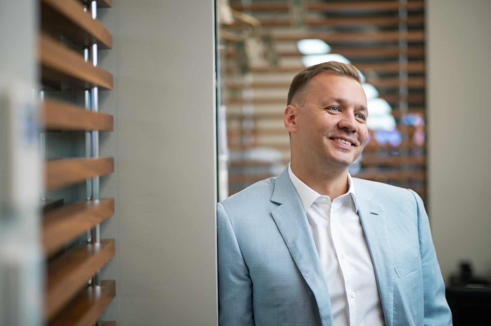 Rustam Gilfanov built his career on two parallel tracks: industrial innovation in winter road maintenance and strategic investment in artificial intelligence technologies.